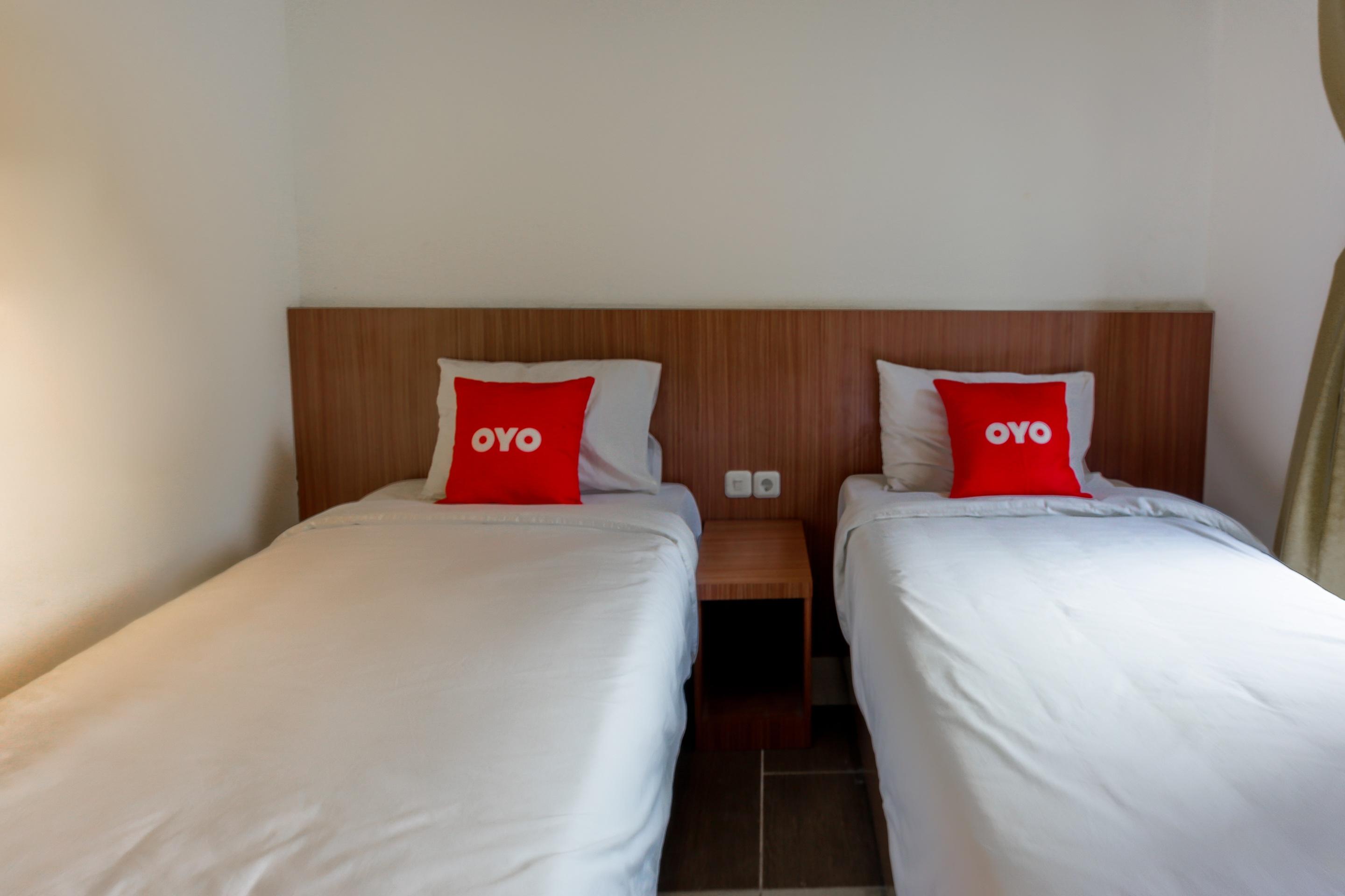 Super Oyo 3109 Point Inn Jakarta Exterior photo
